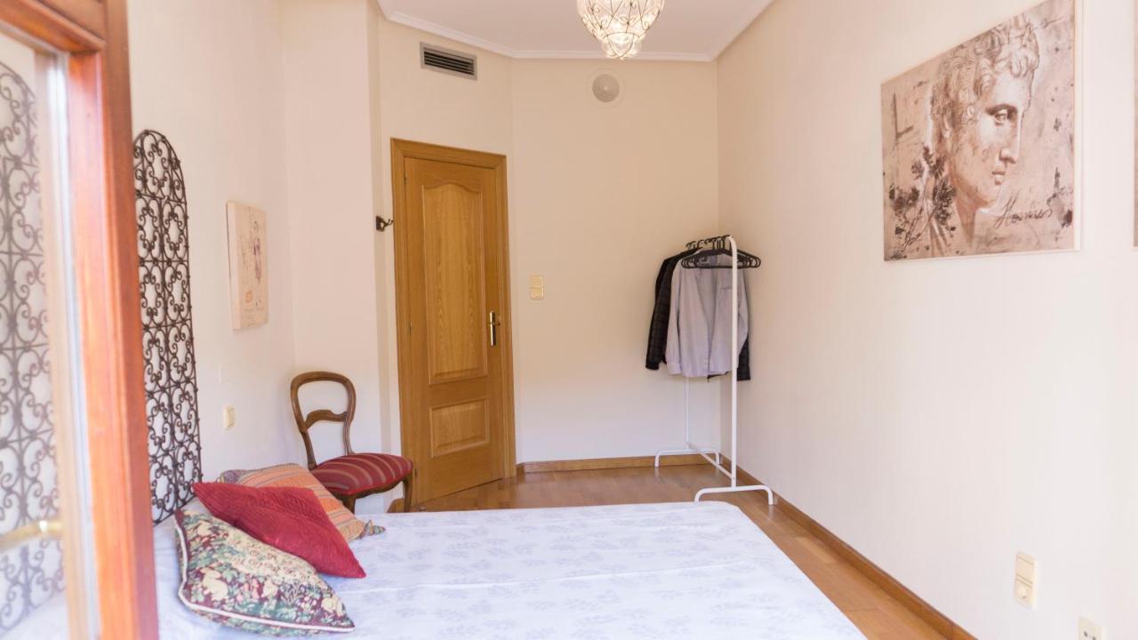 Bonita Vivienda En El Corazon De Zaragoza Apartment Exterior photo