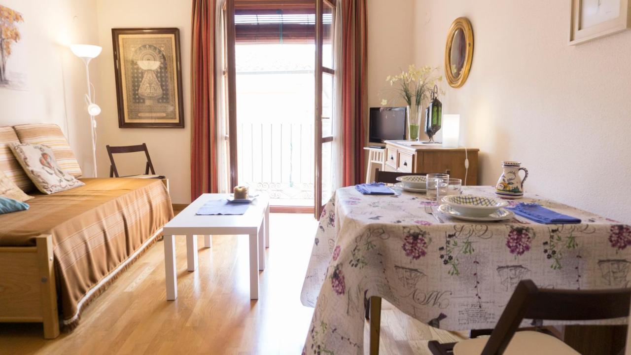 Bonita Vivienda En El Corazon De Zaragoza Apartment Exterior photo
